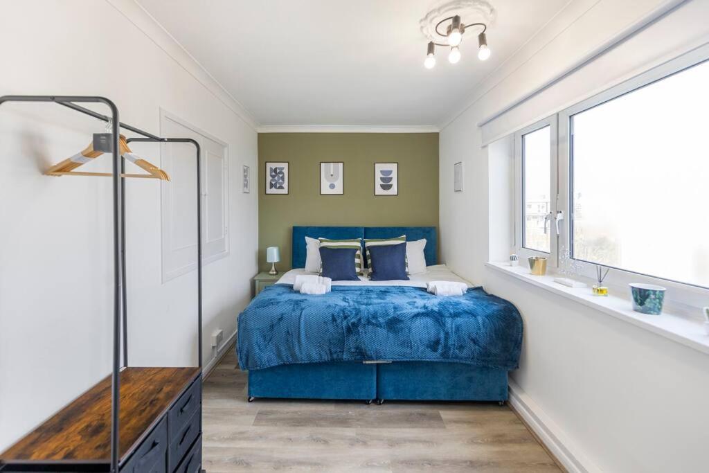 Appartamento Shard View 2Br Next Tower Bridge Londra Esterno foto