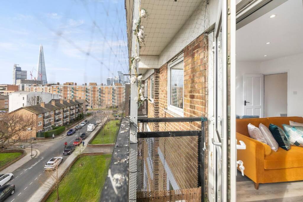 Appartamento Shard View 2Br Next Tower Bridge Londra Esterno foto